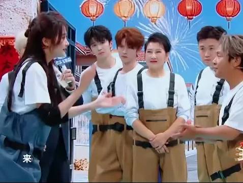 关晓彤游戏受挫直言不想玩，宋小宝两回合胜出