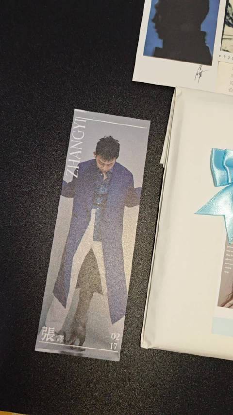 张译周边中转站推出多款角色主题周边