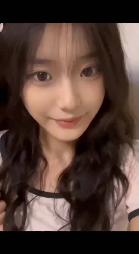 张思晗粉丝深情告白：一颗心反复爱上你