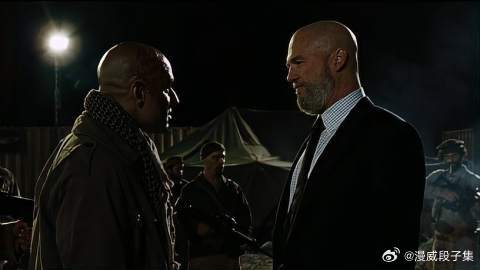 公司合作伙伴找到第一代战甲，让人秘密仿造战甲