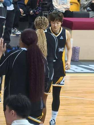 这个手势的源头，竟可追溯至此