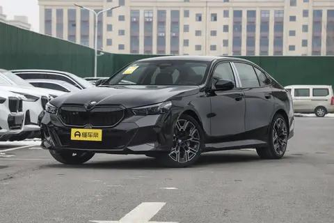 新车| 售36.8万起/降价7-9万/全系增配,2026款宝马5系/i5上市