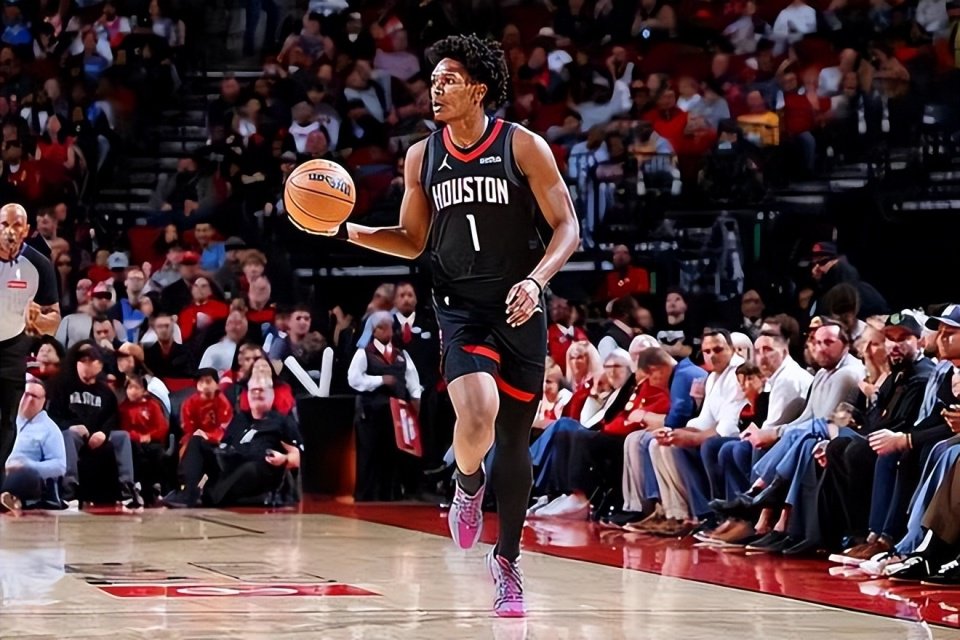 火箭球迷还是太耐心了,阿门的进步幅度其实并没有那么快?