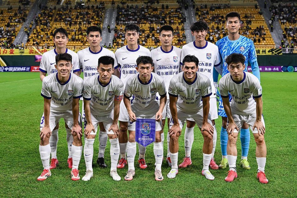 友尽赛？津门虎0-5西甲队！于根伟玩田忌赛马：替补踢主力+半场丢5球