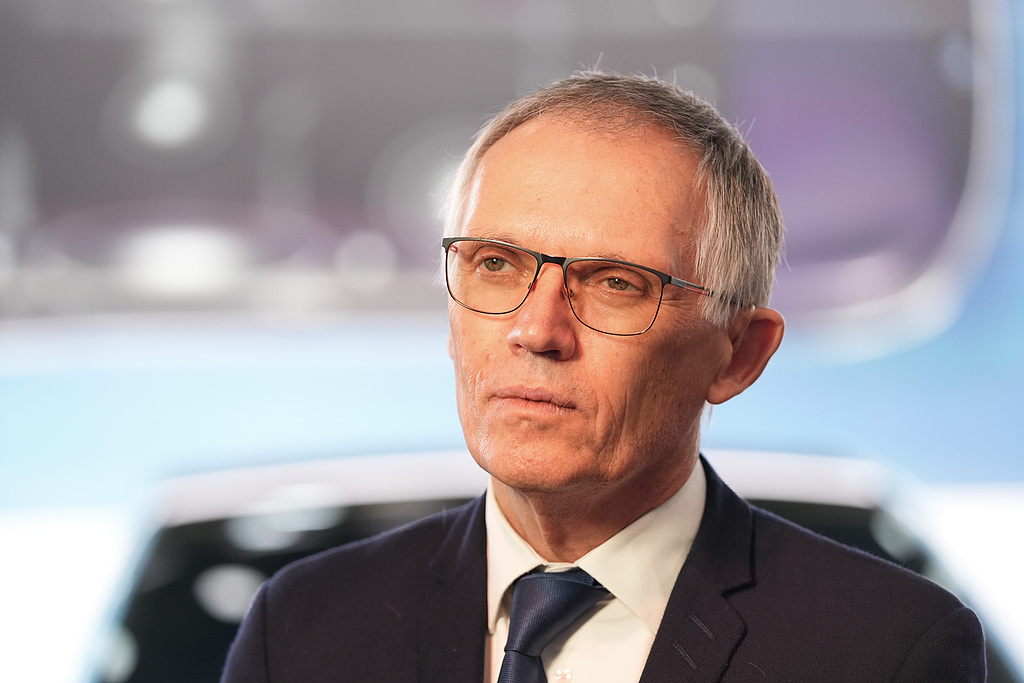 强推降本裁员惹众怒,全球第四大车企CEO突然辞职