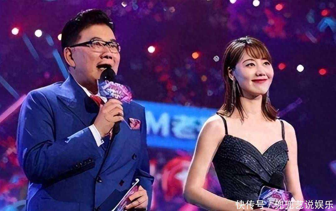 王冠终于结婚了,十年谣言压得人喘不过气,她用行动把话讲清楚