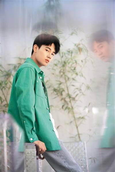 18岁许愿五年拿奖不成熟 20岁胡先煦:顺其自然