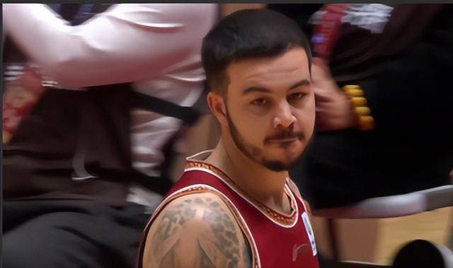 CBA一夜！2夺冠热门爆冷 1队19连败 郭艾伦爆发 辽宁队惨败 附积分榜