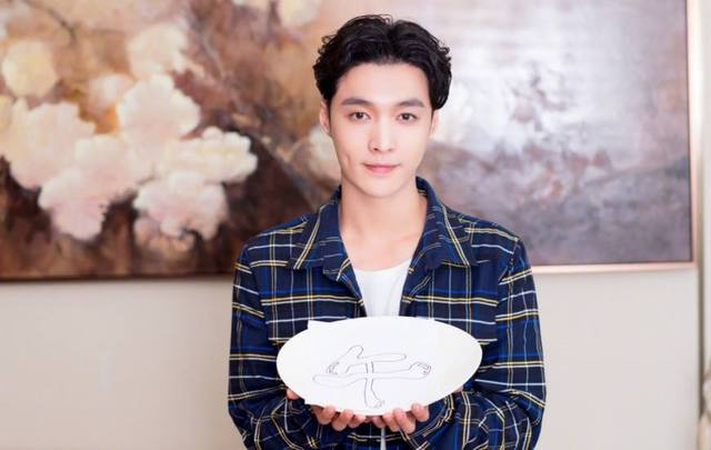 张艺兴有很多技能令人佩服,但不得不说的是他最擅长的六个技能