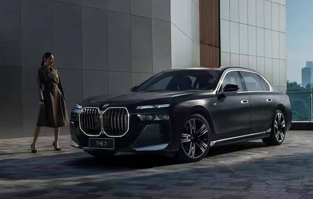 售91.90万元起，2026款宝马7系上市