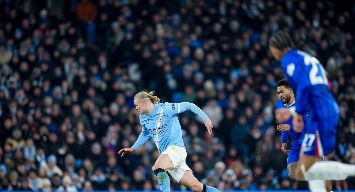 英超：哈兰德点射难救主、曼城主场1-1布莱顿、三连平后争冠掉队