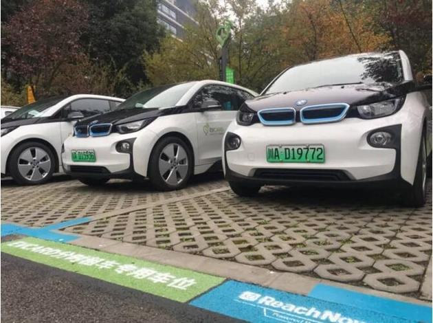 40多万一辆，“亲生”的共享宝马来了！但租金就吓倒大片网友