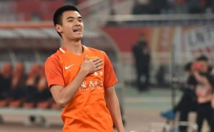 打包泰山“双子星”！吴兴涵前脚刚到，刘彬彬也要加盟天津津门虎