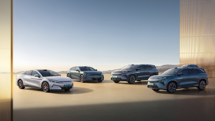 比亚迪2025年电动汽车销量超越特斯拉 登顶全球第一