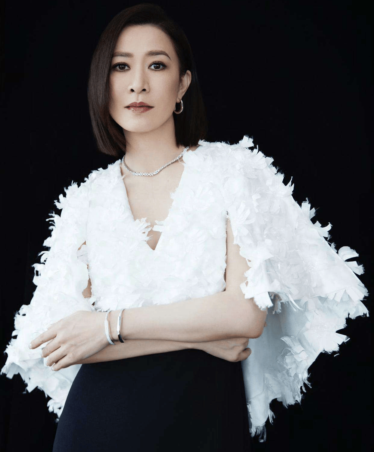 佘诗曼说人生中最好的建议是买房，曾被曝斥资3000万港元买豪宅