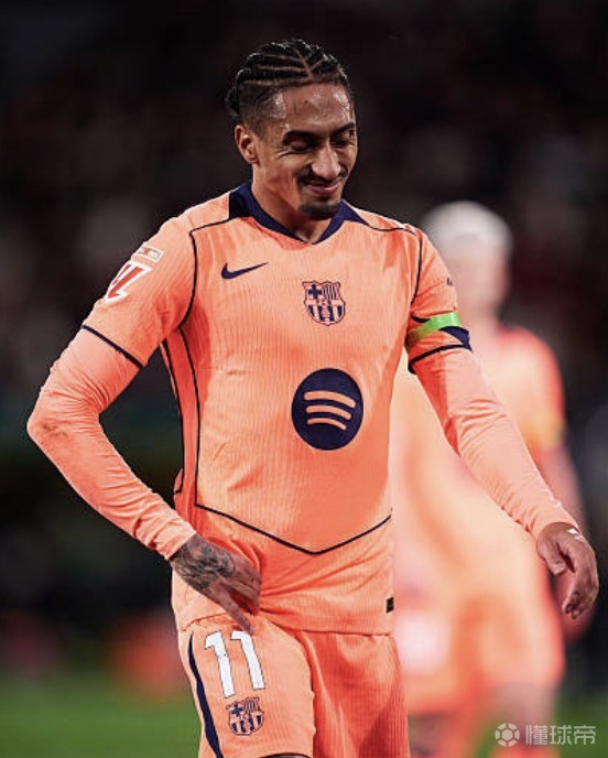 360体育-每体:拉菲尼亚在髂腰肌区域出现不适，被预防性换下