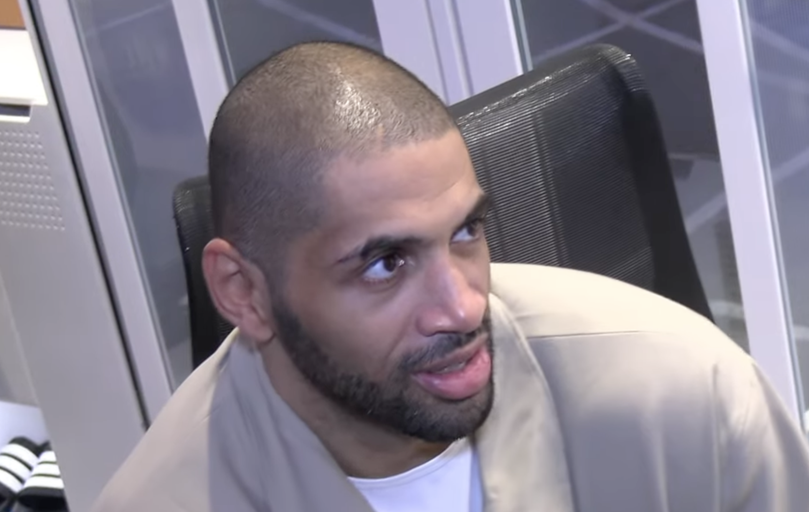 巴图姆:我没从任何人那里听到过哈登的消息,赛后才看到报道