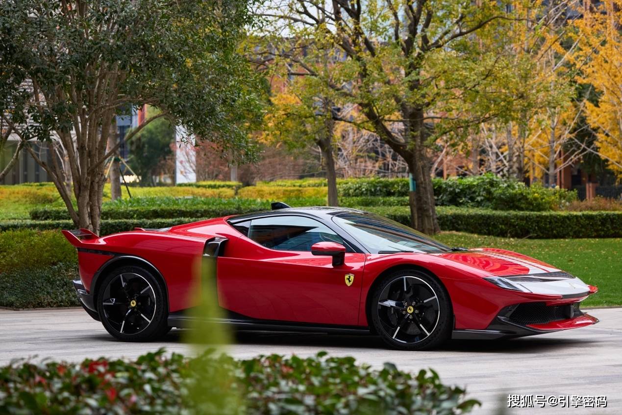 法拉利849 Testarossa｜用极致艺术回答未来