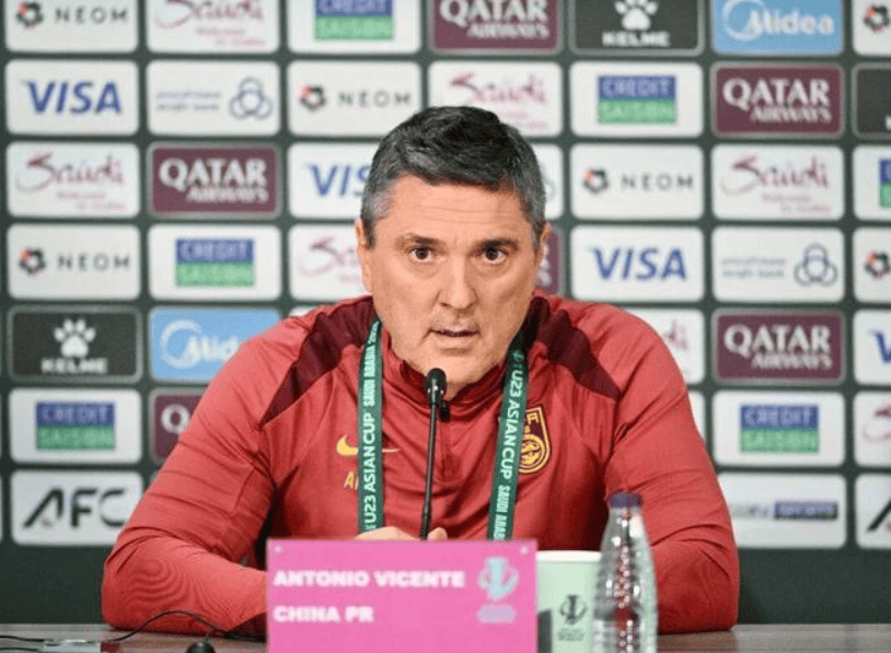 压力给到郭士强了！国足U23主帅给男篮什么启示 高诗岩或被弃用