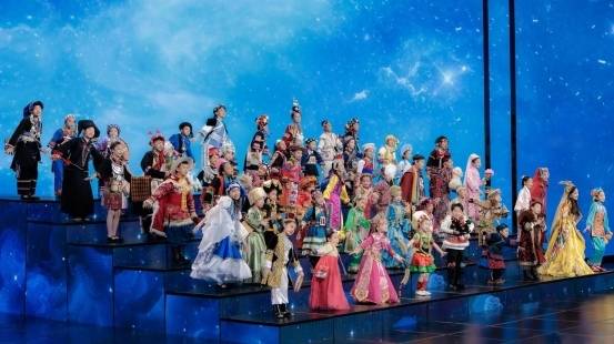 马年春晚完成第二次彩排 张一一执导柳岩主持引期待_表演_歌曲_分会场