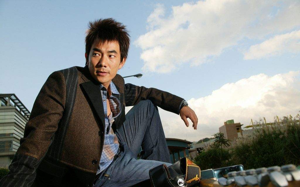 2025年歌手演唱会:16位歌手数据，五月天票房最高，周杰伦yyds