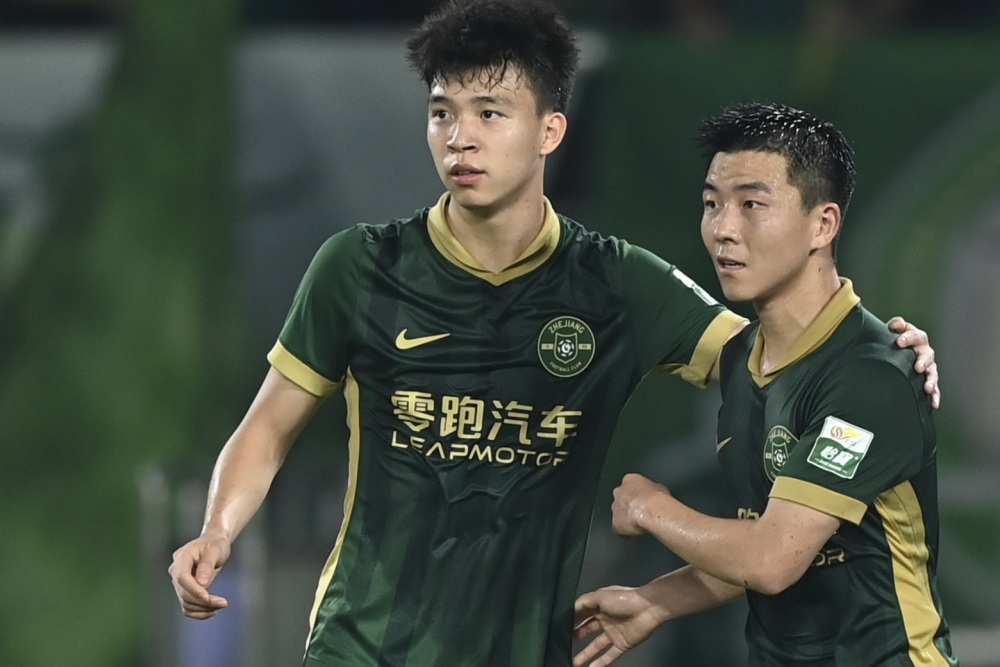 曝19岁王钰栋已获德甲一豪门邀请！对方愿付转会费 但交易最终失败