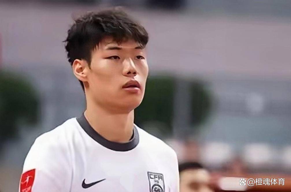 冬窗第一签！山东泰山敲定长春亚泰20岁中卫，外援中卫也在路上了