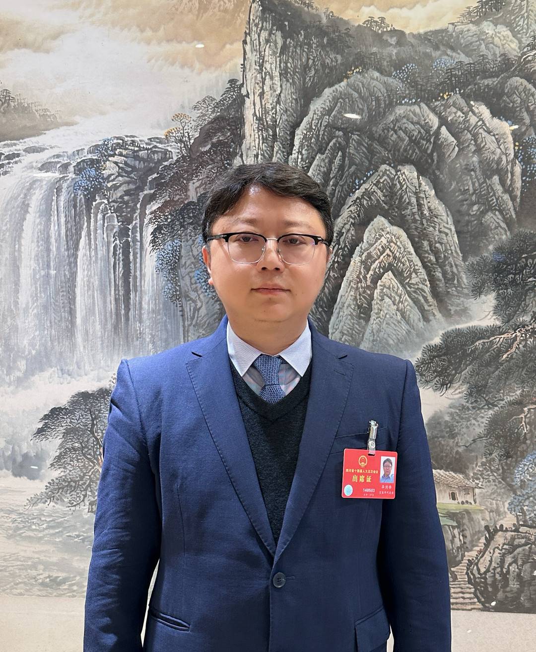 充电5分钟续航500公里不是梦？四川省人大代表华剑锋想让电池更“耐扛”｜代表在这里