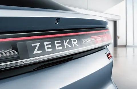 极氪001：全能豪华猎装轿跑领跑两年半，友商仍无法追上！