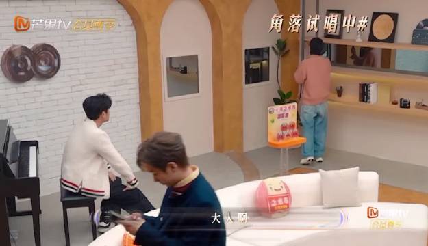 而且宝宝喜欢什么简直像小学生献宝一样