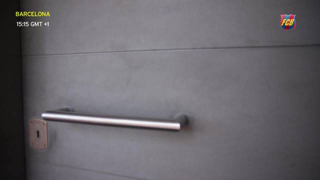 当哈维坐进车里的那一刻，所有幕后的忙碌都有了意义，这是属于巴萨人的浪漫