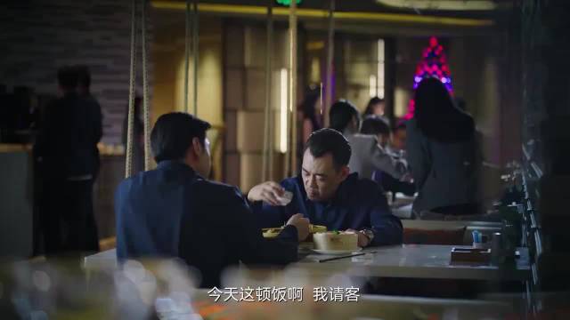 暴发户结识女学霸十分钟后求婚