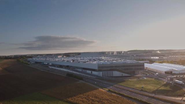 探访德国奔驰56号工厂，直击S级轿车制造过程