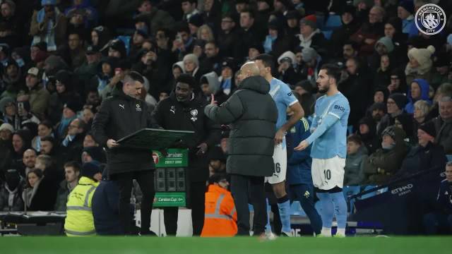 每次热身都特别活泼