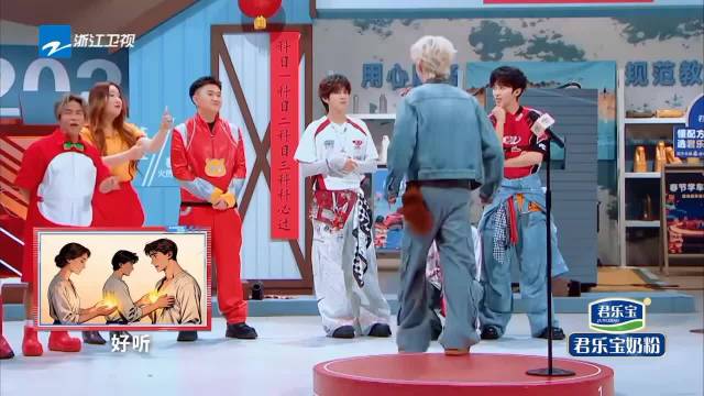 宋亚轩的歌单风格跨度真够大的！关晓彤