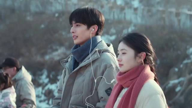 宋威龙刘浩存新片《念念相忘》曝情感金句