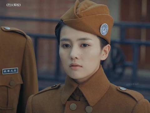 《烈火军校》谢襄女扮男装曝光，白鹿许凯等主演