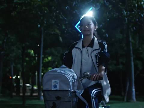 龚俊孙怡合作视频传递女性关怀