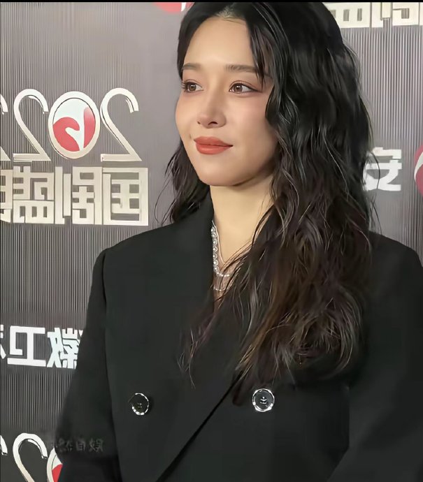 阚清子在《夜色正浓》里饰演的小三角色，剧情结局是怎样的？