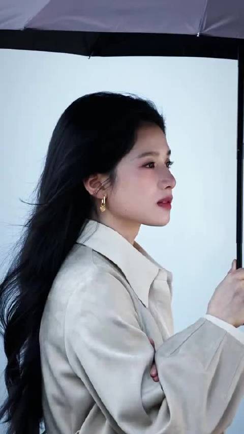 张婧仪待播剧《梦花廷》《野狗骨头》及新剧《致我那菜市场的白月光》引期待