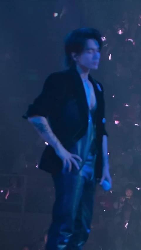 言承旭一公尺下跪，他碎了馁