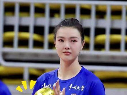 张常宁喜讯震撼排球圈！昔日队友集体失声，隐情令人感慨万千