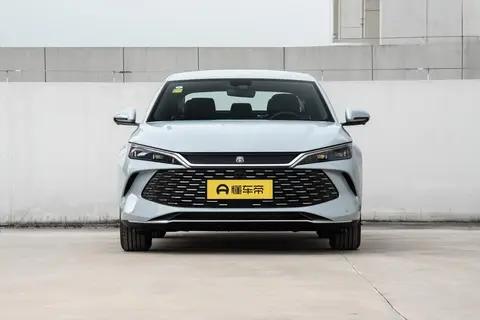 2026款比亚迪秦家族上市：8万级给210公里纯电续航，合资车难了