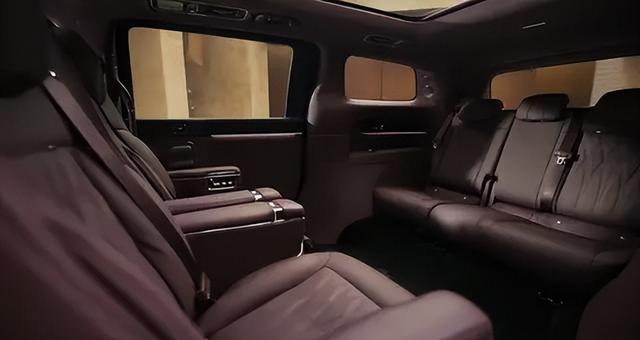 智界V9内饰官图曝光，定位50万级，今年春季上市