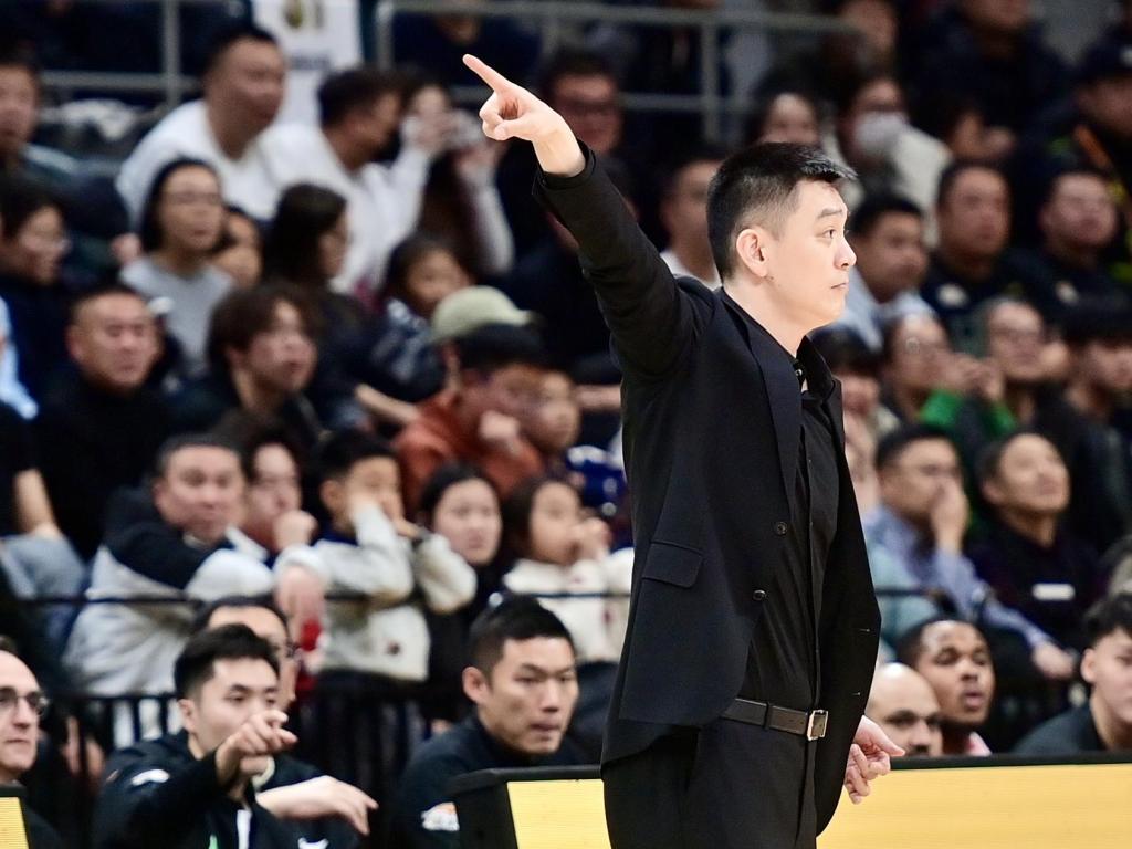 四连败后，杨鸣与辽宁男篮的“幸福”走到了终点