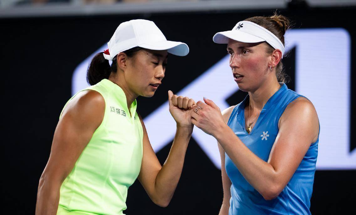 37岁中国老阿姨又杀回来了！张帅第五次冲进大满贯决赛，对手气得摔拍子！