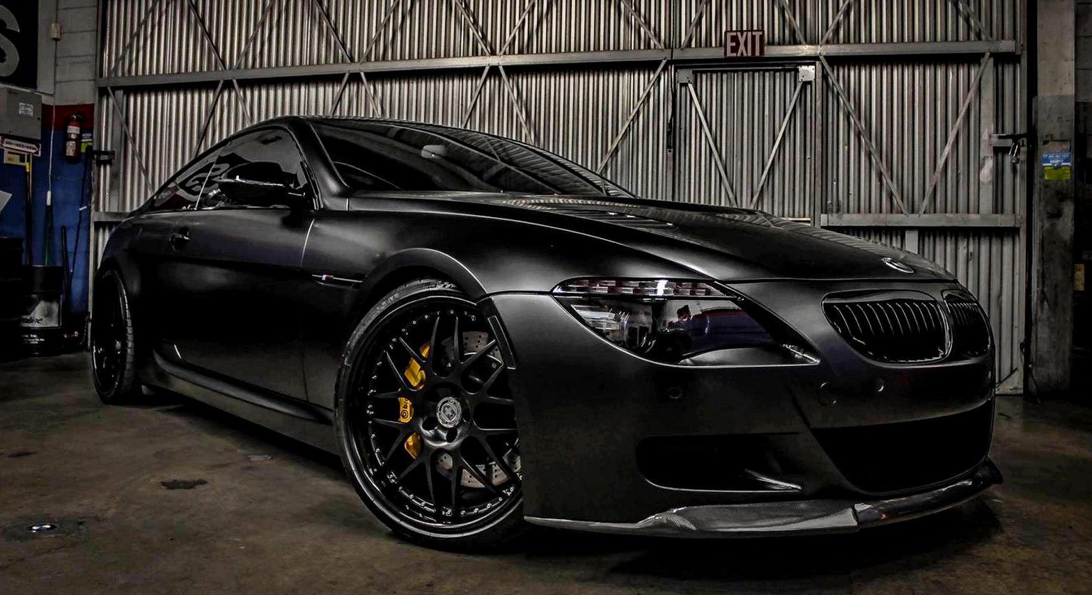 寶馬《BMW M6》以暗黑姿態現身 打造絕對視覺系風格