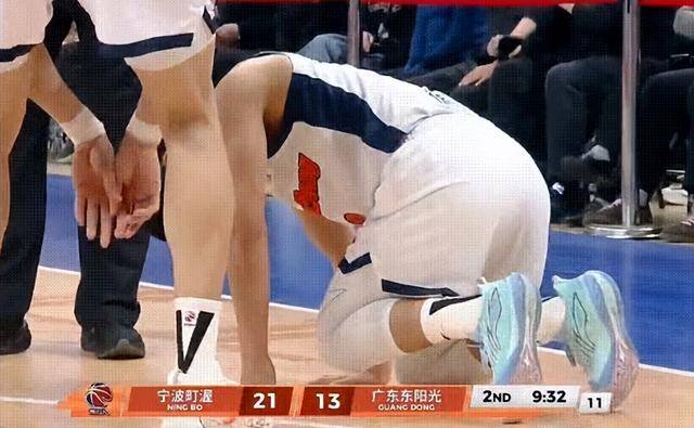 队史首胜广东！宁波13分大胜终结广东五连胜 胡明轩10分徐杰伤退