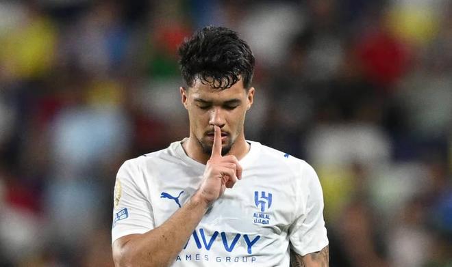 阿斯:马科斯-莱昂纳多转会马竞告吹是因本泽马加盟新月失败|c罗|阿尔贝托|马德里竞技_订阅