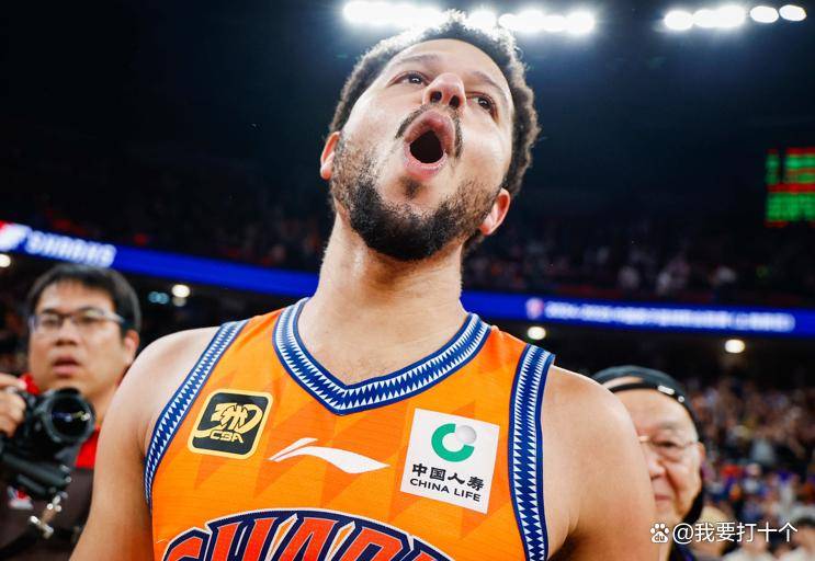 双喜临门，辽篮完胜四川后，俱乐部立马宣布签下第四外援泰勒-哈维_辽宁_广东_上海